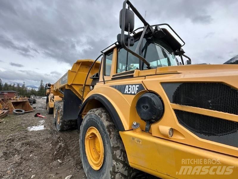 Volvo A30F 鉸接式起吊車