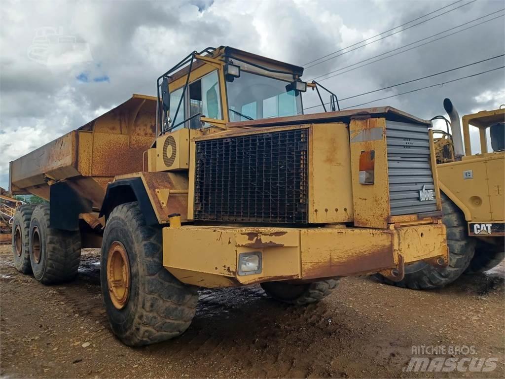 Volvo A35 廂式貨物運輸車