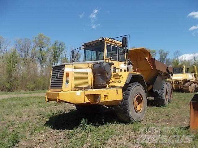 Volvo A35C 鉸接式起吊車