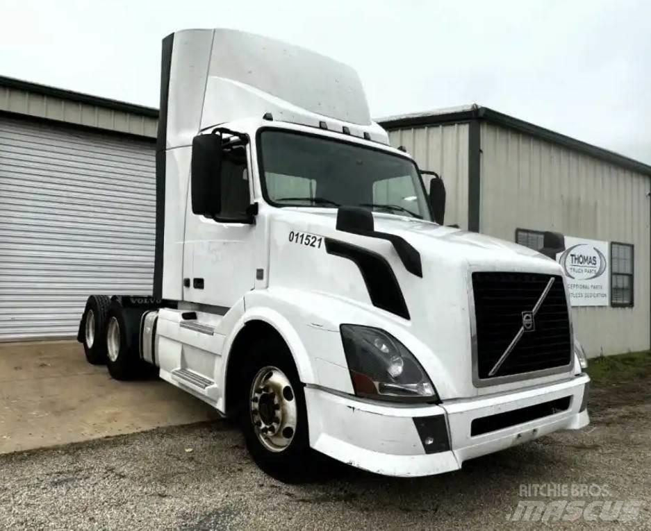 Volvo D13 引擎/發動機