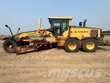 Volvo G960 平土機