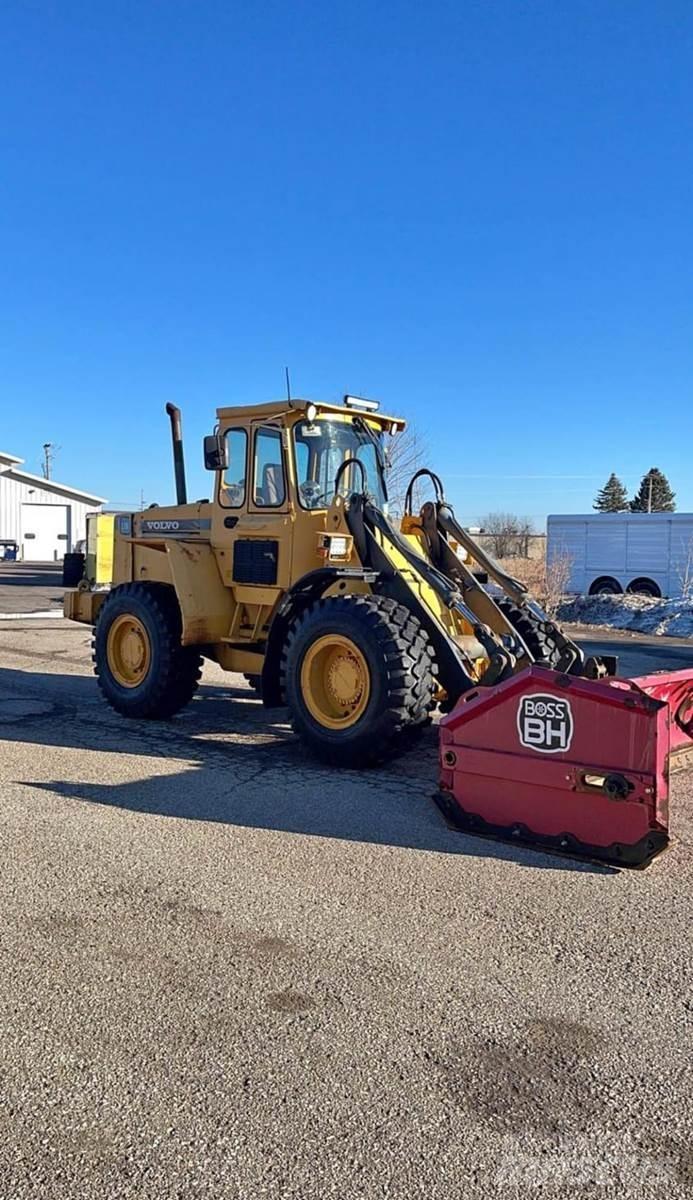 Volvo L70 輪胎式裝載機