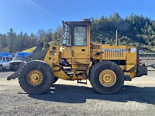 Volvo L90C 輪胎式裝載機