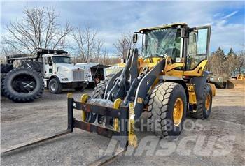 Volvo L90G 輪胎式裝載機