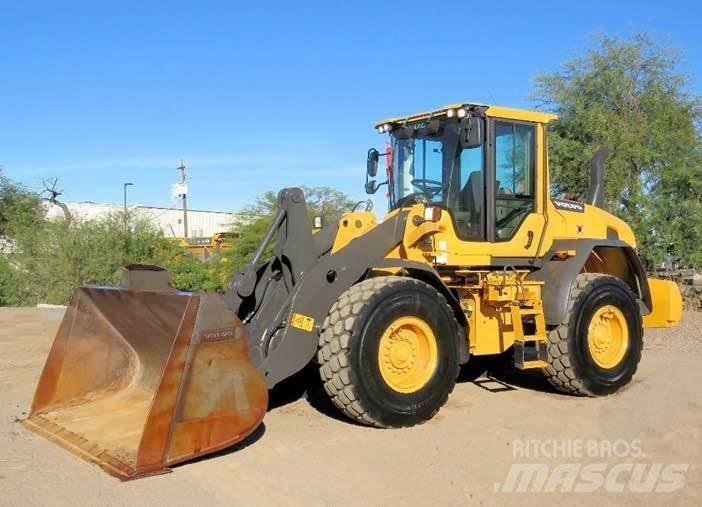 Volvo L90G 輪胎式裝載機