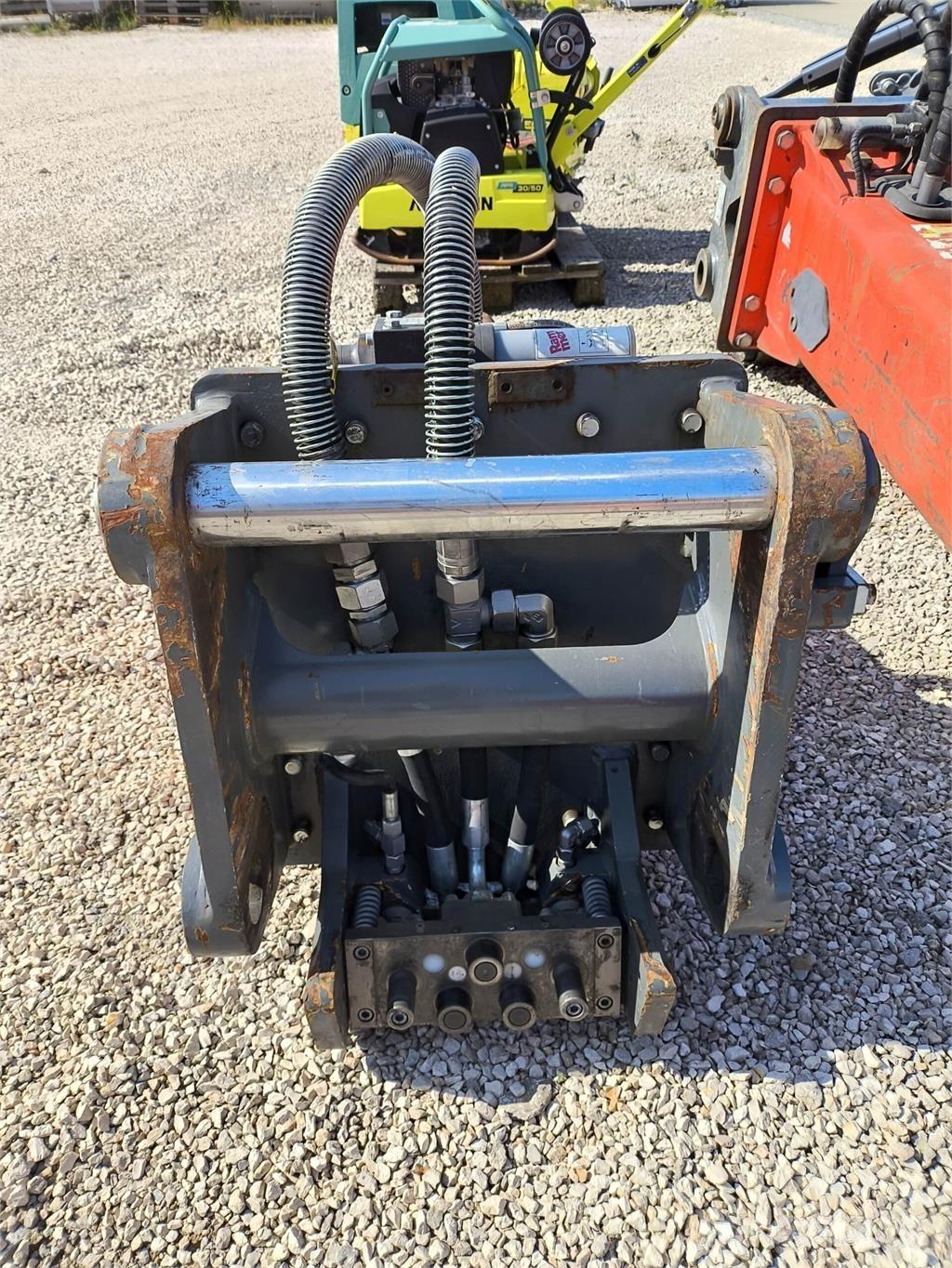 Rammer 1533E 其他