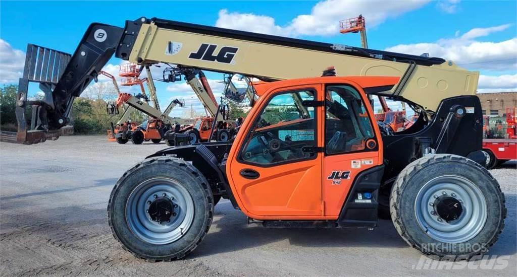 JLG 943 伸縮臂操作車