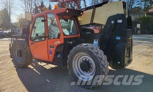 JLG 943 伸縮臂操作車