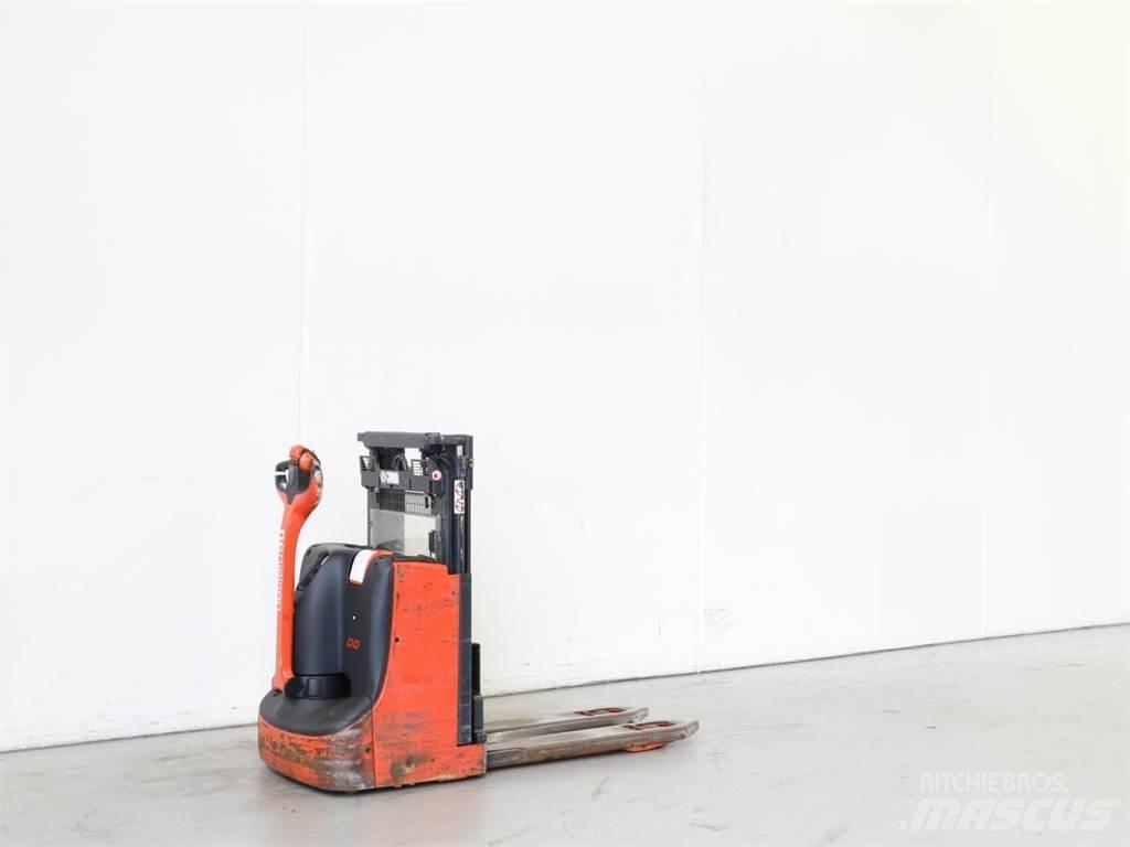 Linde D08/1160 行走控制式堆積機