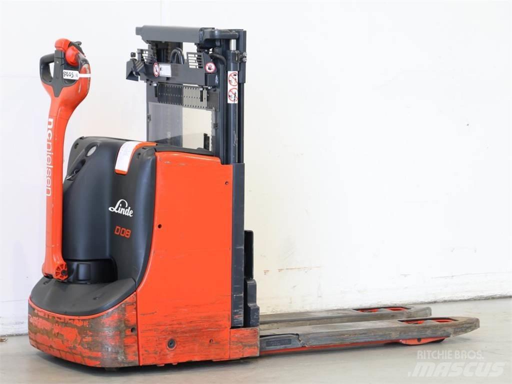 Linde D08/1160 行走控制式堆積機