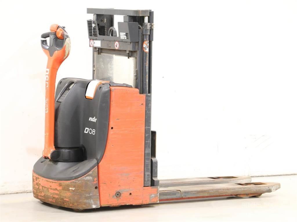 Linde D08/1160-00 行走控制式堆積機