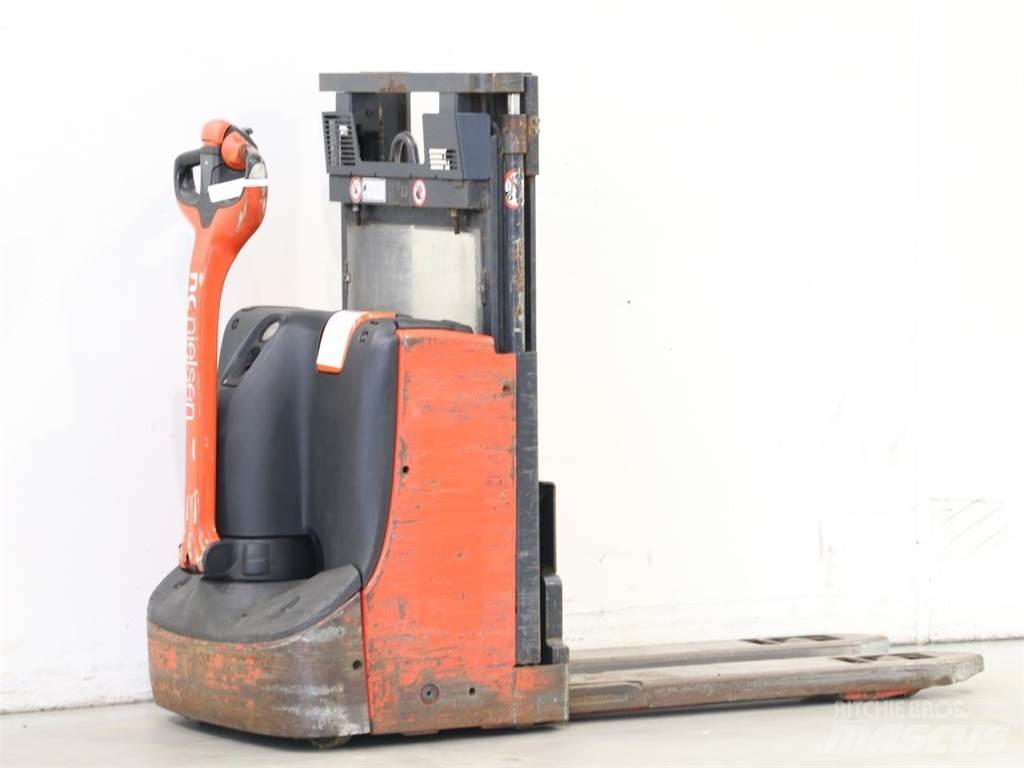 Linde D08/1160-00 行走控制式堆積機