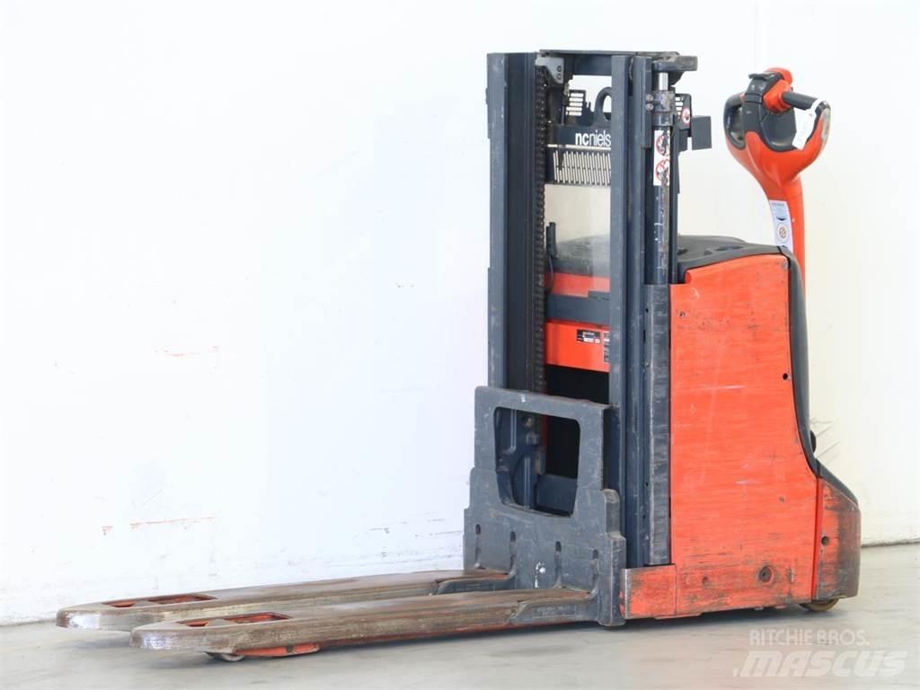 Linde D08/1160-00 行走控制式堆積機