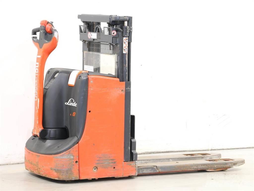 Linde D08/1160-00 行走控制式堆積機