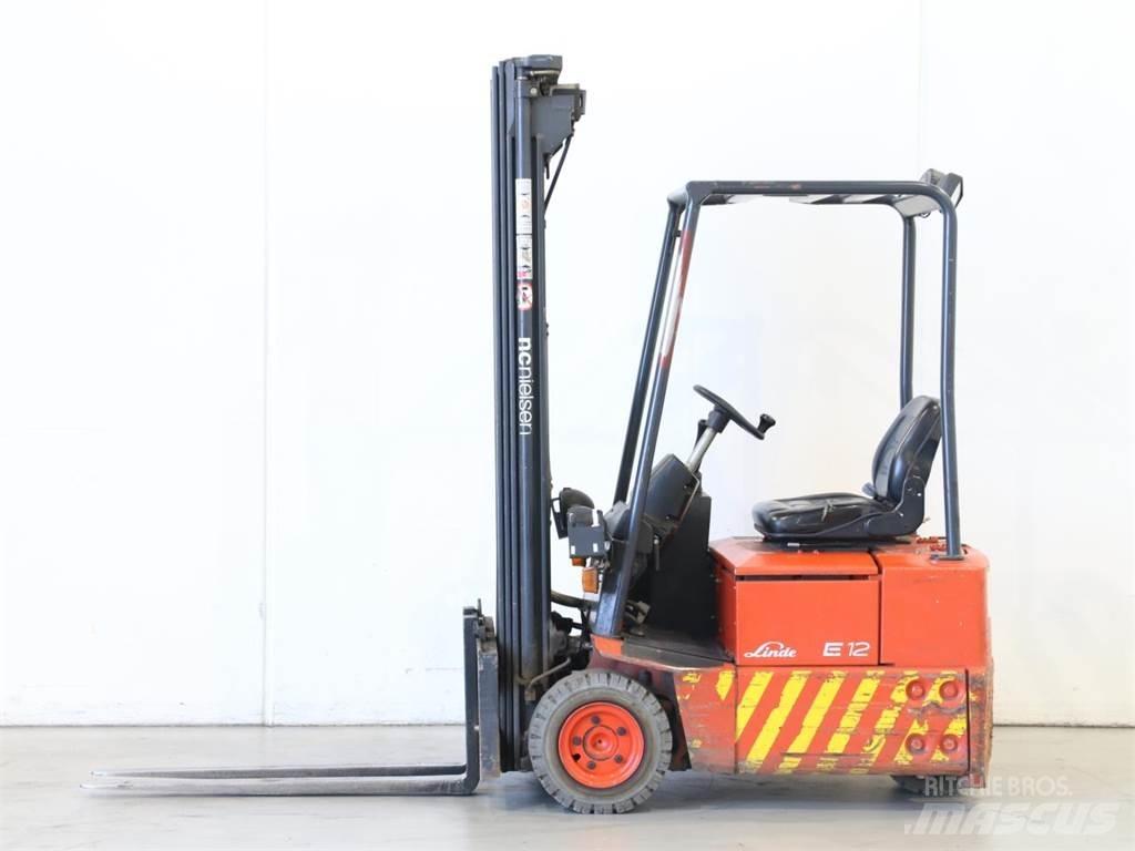 Linde E12/324 電動堆高機