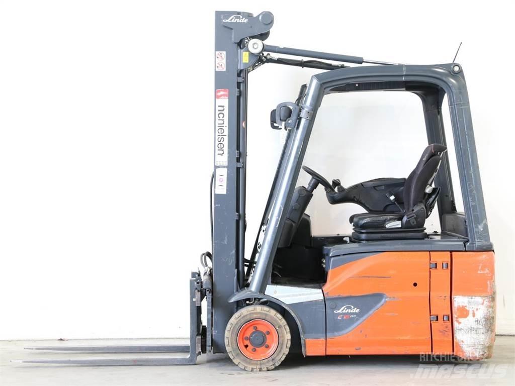Linde E16/386-02 EVO 電動堆高機