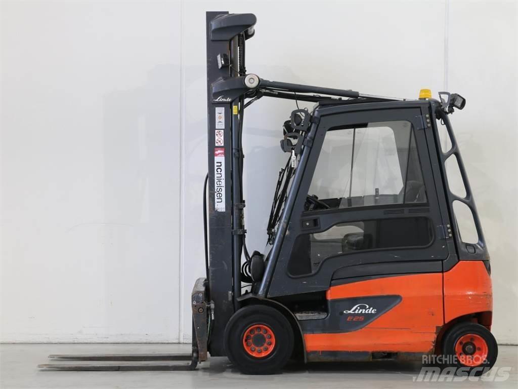 Linde E25/387-01 電動堆高機