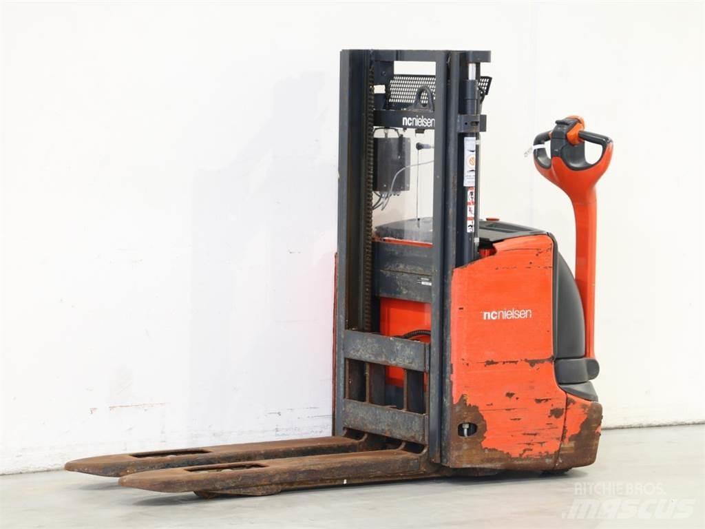 Linde L12I/1172 行走控制式堆積機