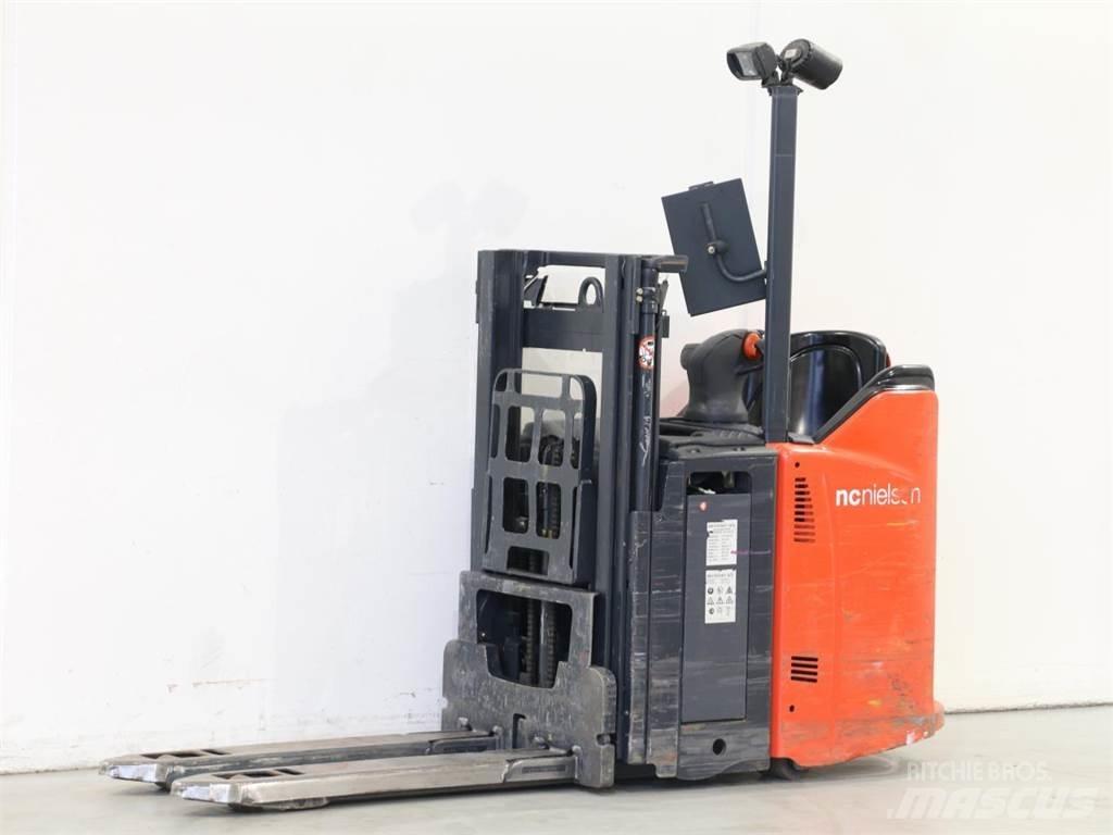 Linde L12LSP/133 行走控制式堆積機