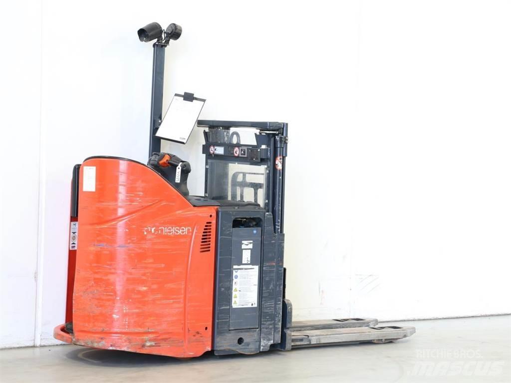 Linde L12LSP/133 行走控制式堆積機