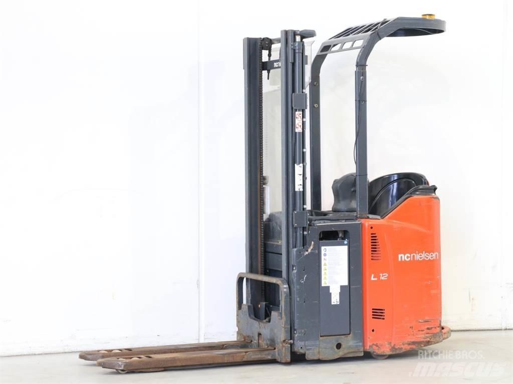 Linde L12LSP/133 行走控制式堆積機