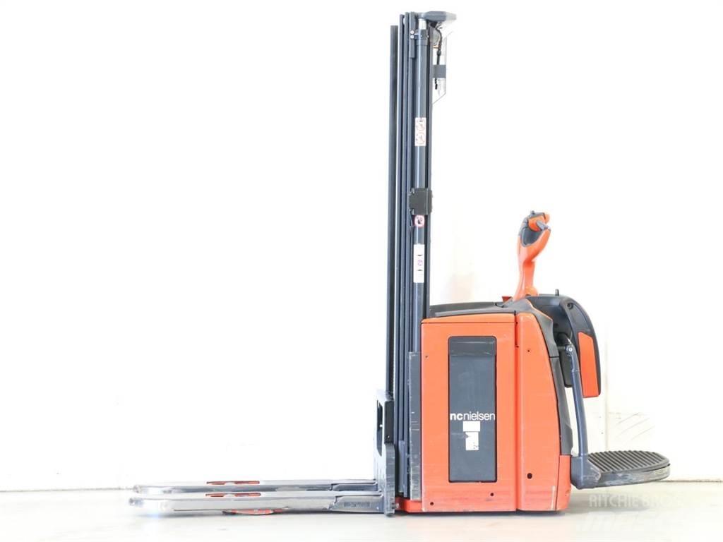 Linde L14AP/1173 行走控制式堆積機