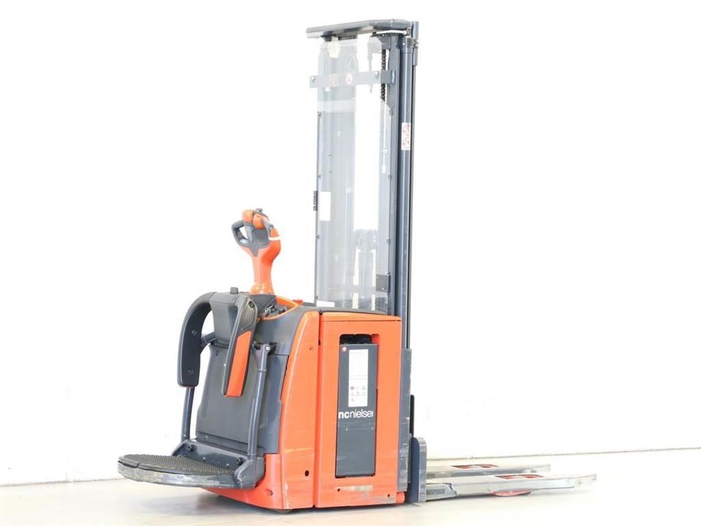 Linde L14AP/1173 行走控制式堆積機