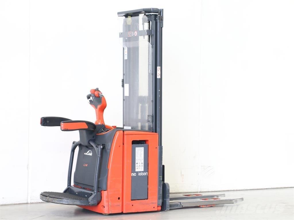 Linde L14AP/1173 行走控制式堆積機