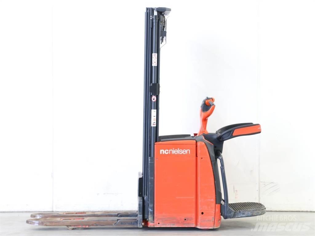 Linde L14AP/1173-00 行走控制式堆積機