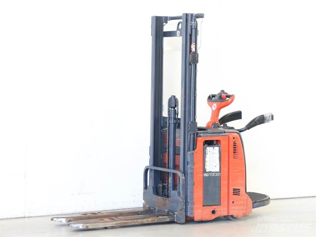 Linde L14AP/133 行走控制式堆積機