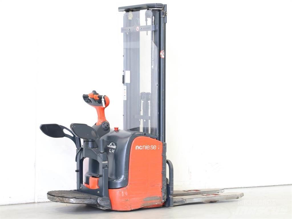 Linde L14AP/372 行走控制式堆積機