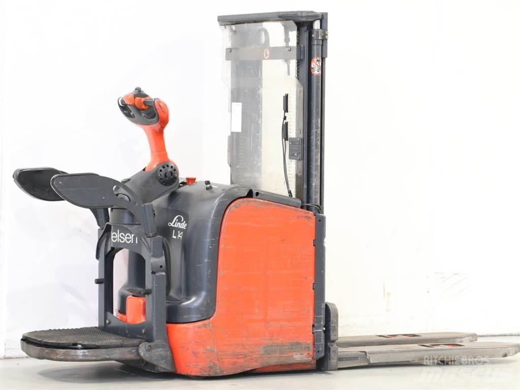 Linde L14AP/372 行走控制式堆積機