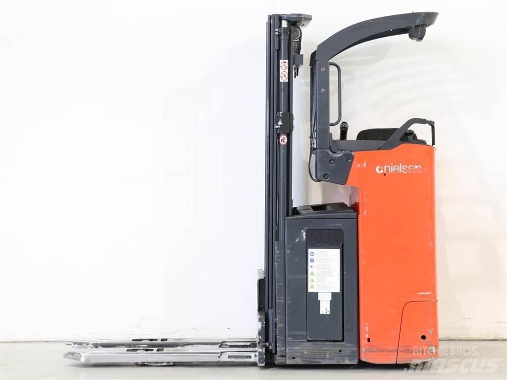 Linde L14R/1174-00 行走控制式堆積機