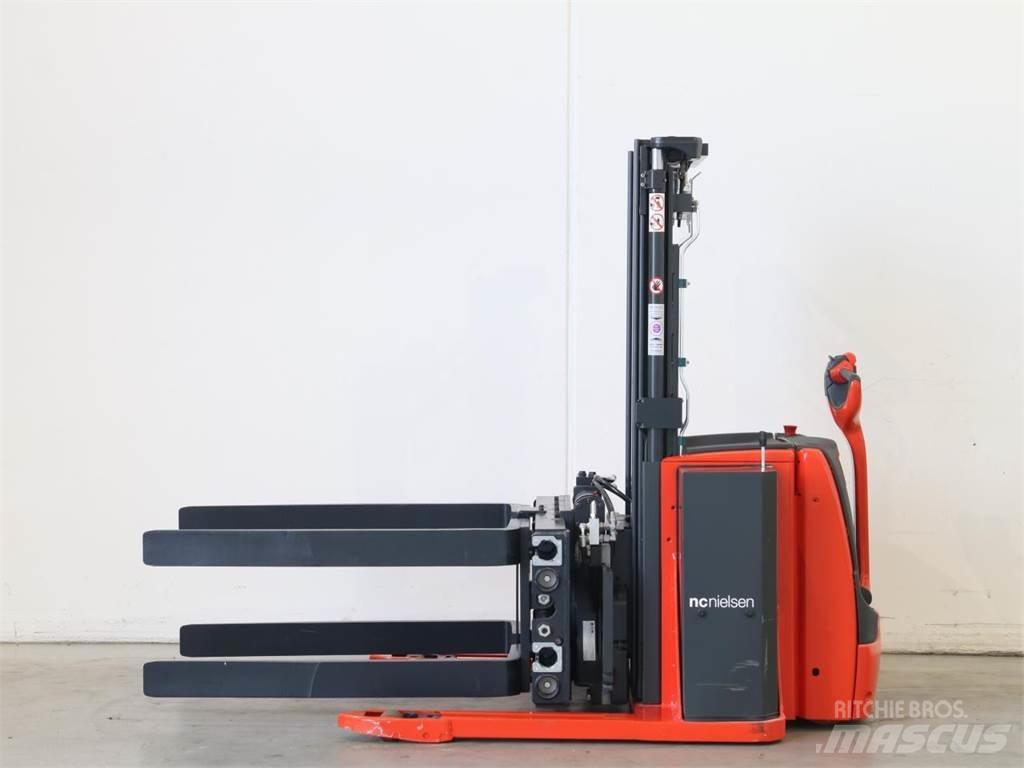 Linde L20/1173-01 行走控制式堆積機