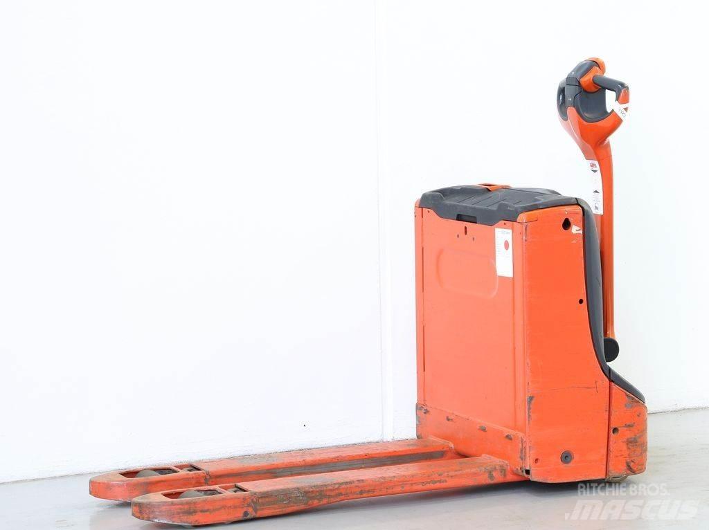 Linde T16/1152 行走控制式堆積機