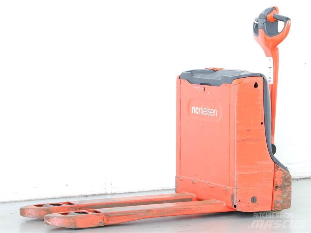 Linde T16/1152 行走控制式堆積機