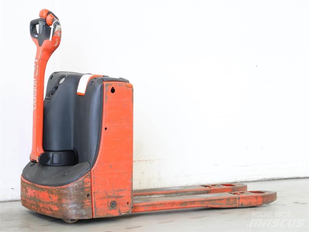 Linde T16/1152 行走控制式堆積機