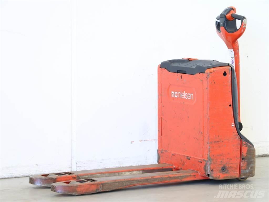 Linde T16/1152 行走控制式堆積機