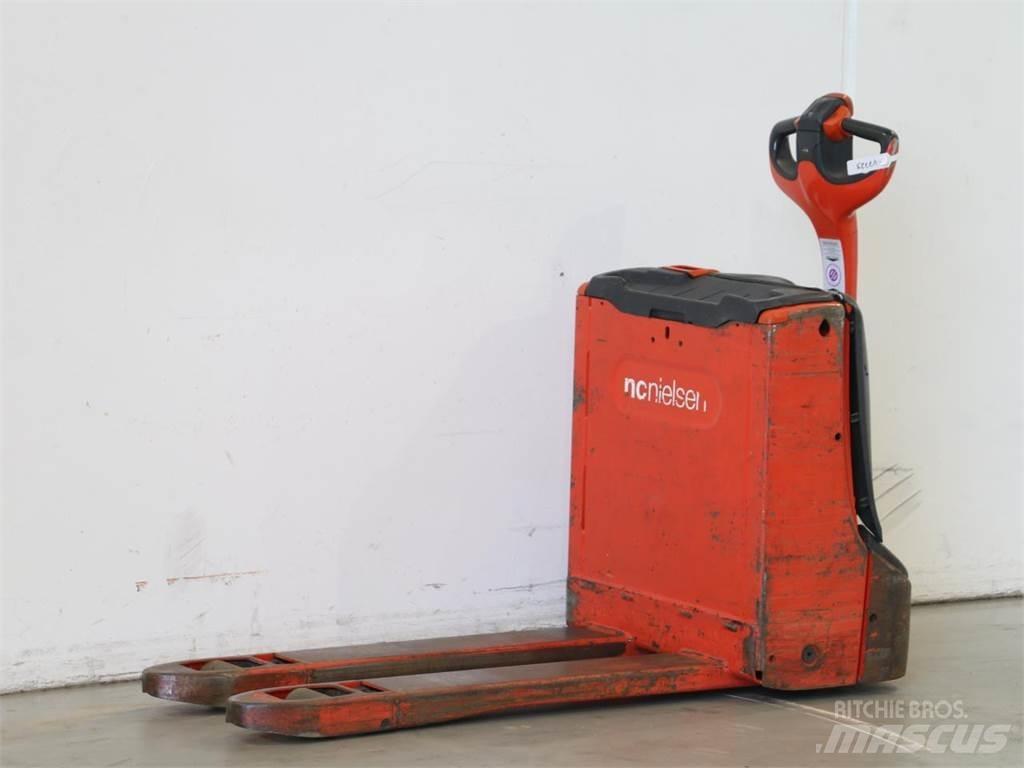 Linde T16/1152 行走控制式堆積機