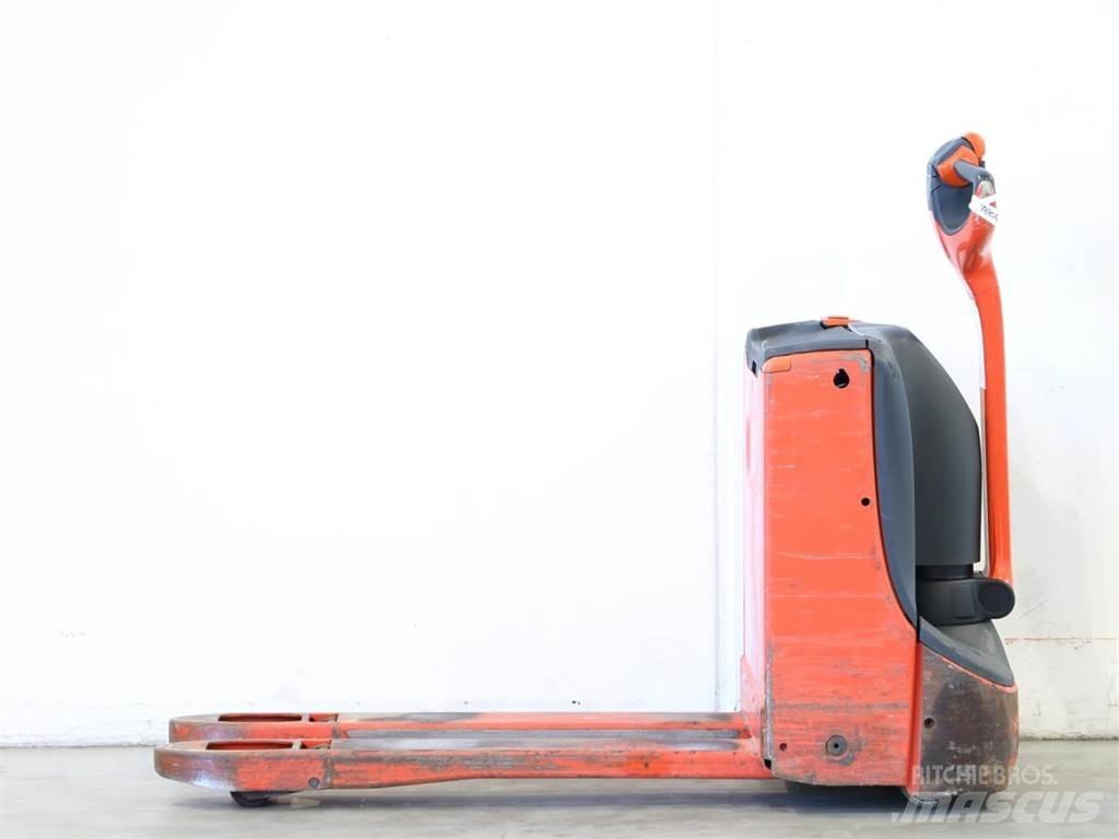 Linde T16/1152 行走控制式堆積機