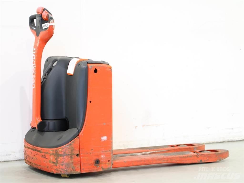 Linde T16/1152 行走控制式堆積機