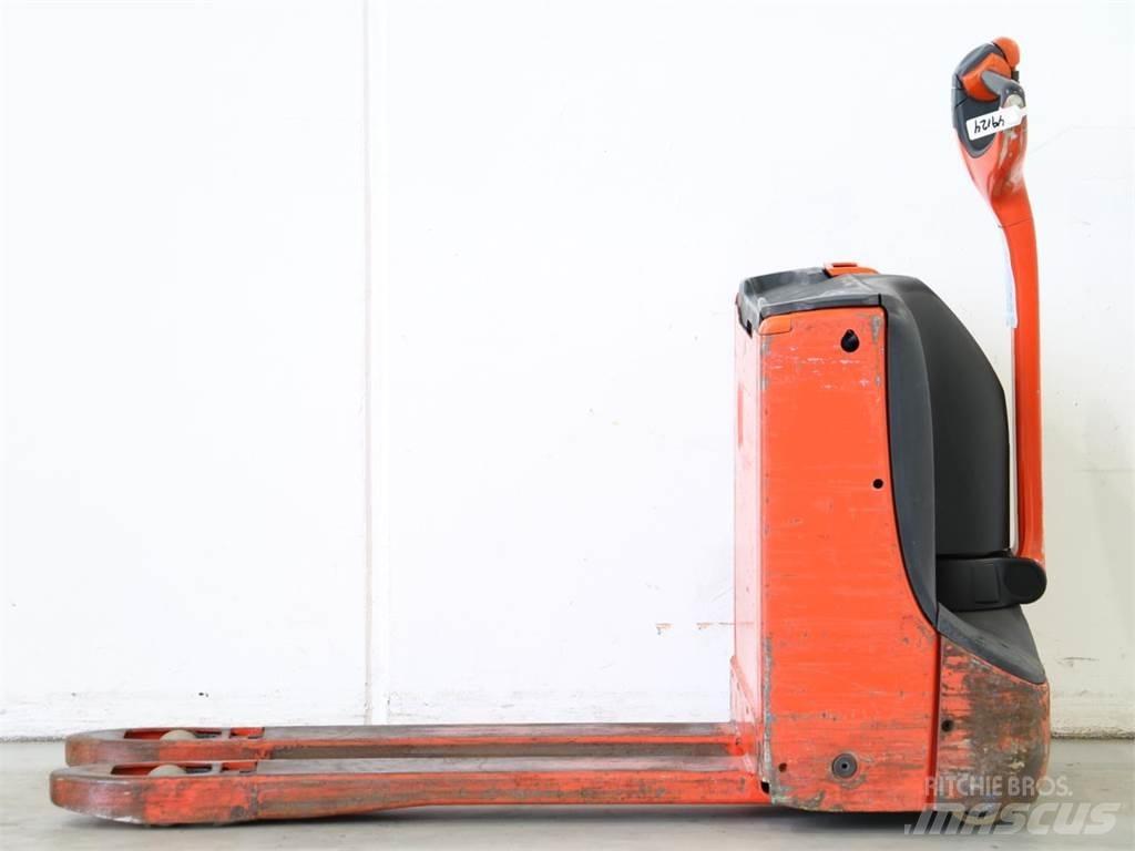 Linde T16/1152 行走控制式堆積機