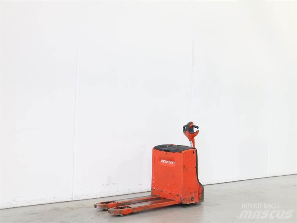 Linde T16/1152 行走控制式堆積機