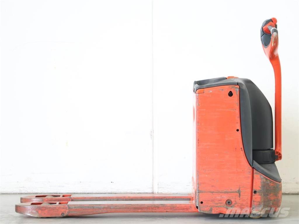 Linde T16/1152 行走控制式堆積機