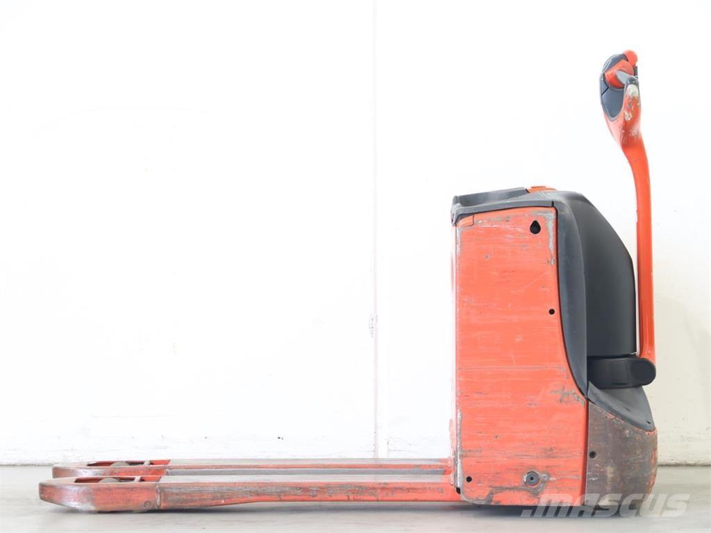 Linde T16/1152 行走控制式堆積機