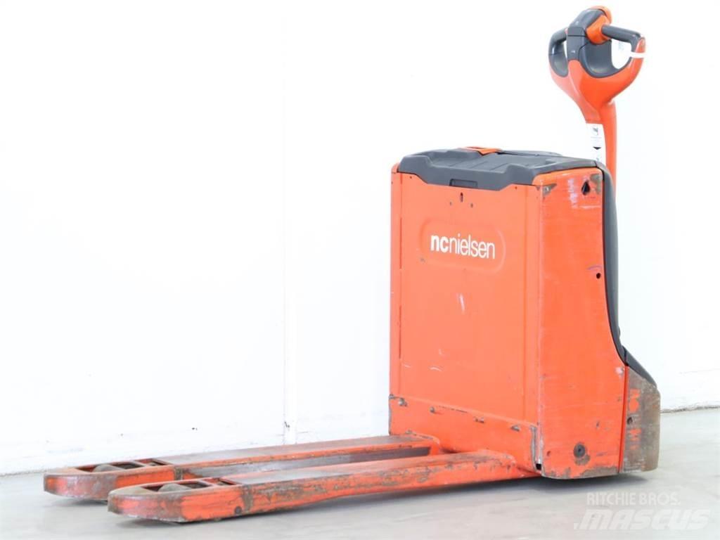Linde T16/1152 行走控制式堆積機