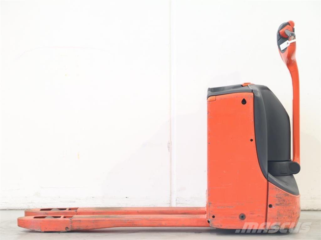 Linde T16/1152 行走控制式堆積機