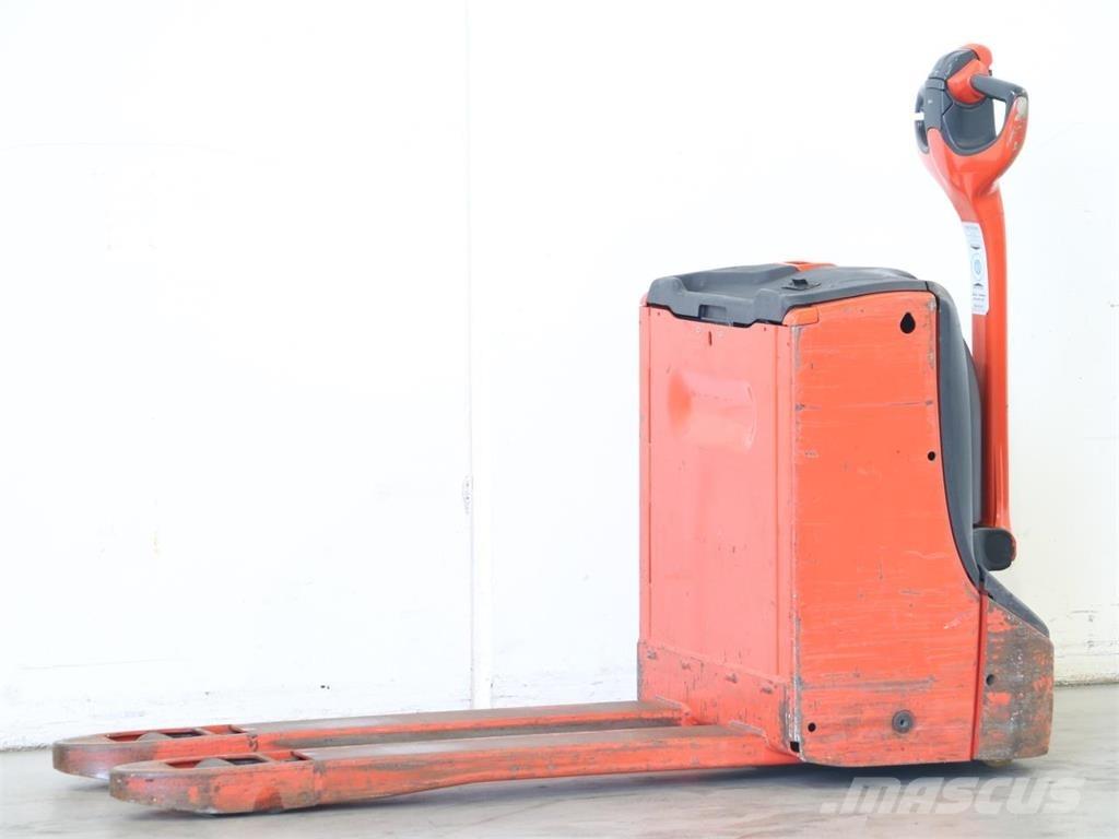 Linde T16/1152 行走控制式堆積機