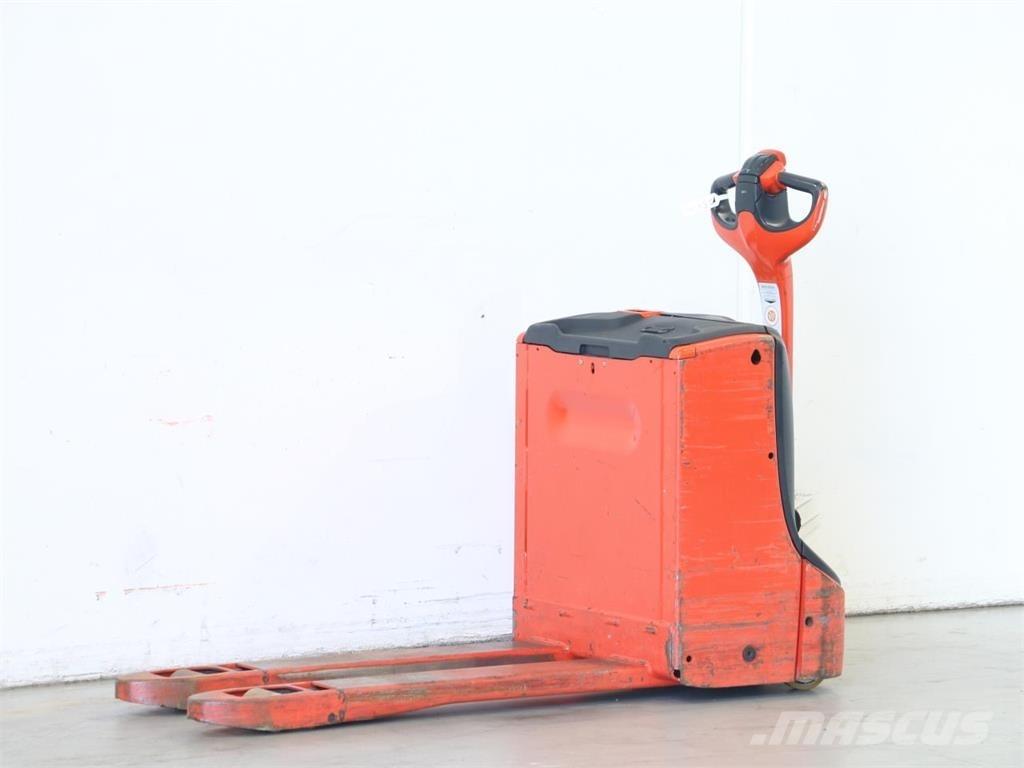 Linde T16/1152 行走控制式堆積機