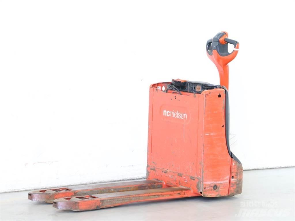 Linde T16/1152 行走控制式堆積機